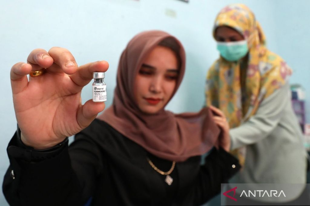 Calon jamaah haji Indonesia jangan takut vaksinasi&nbsp;meningitis