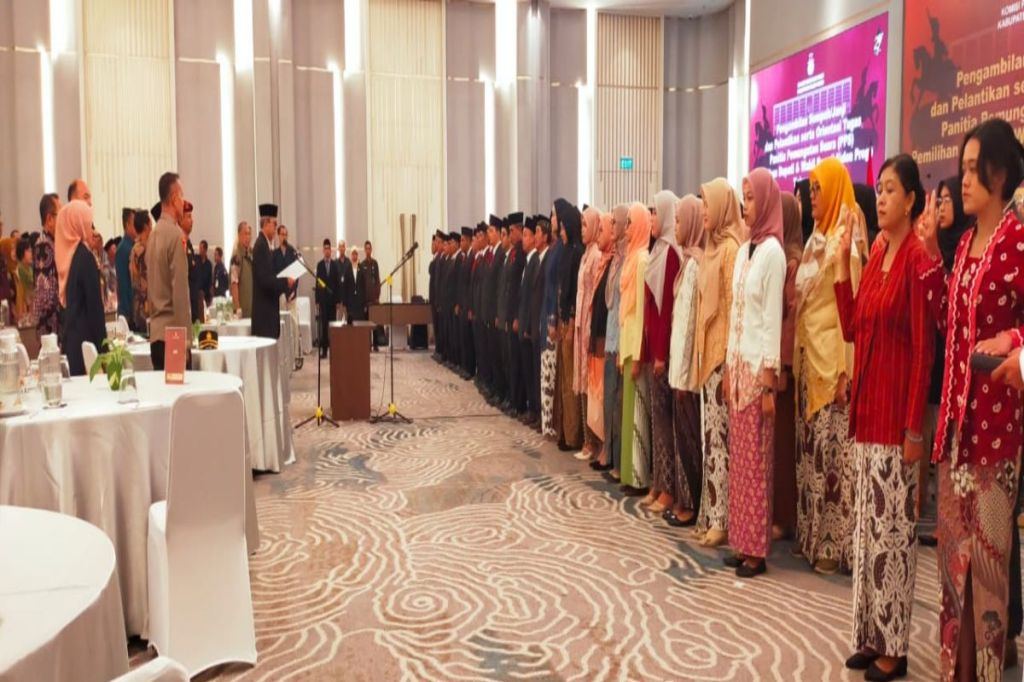 KPU Kulon Progo melantik PPS dengan keterwakilan perempuan 48,86&nbsp;persen