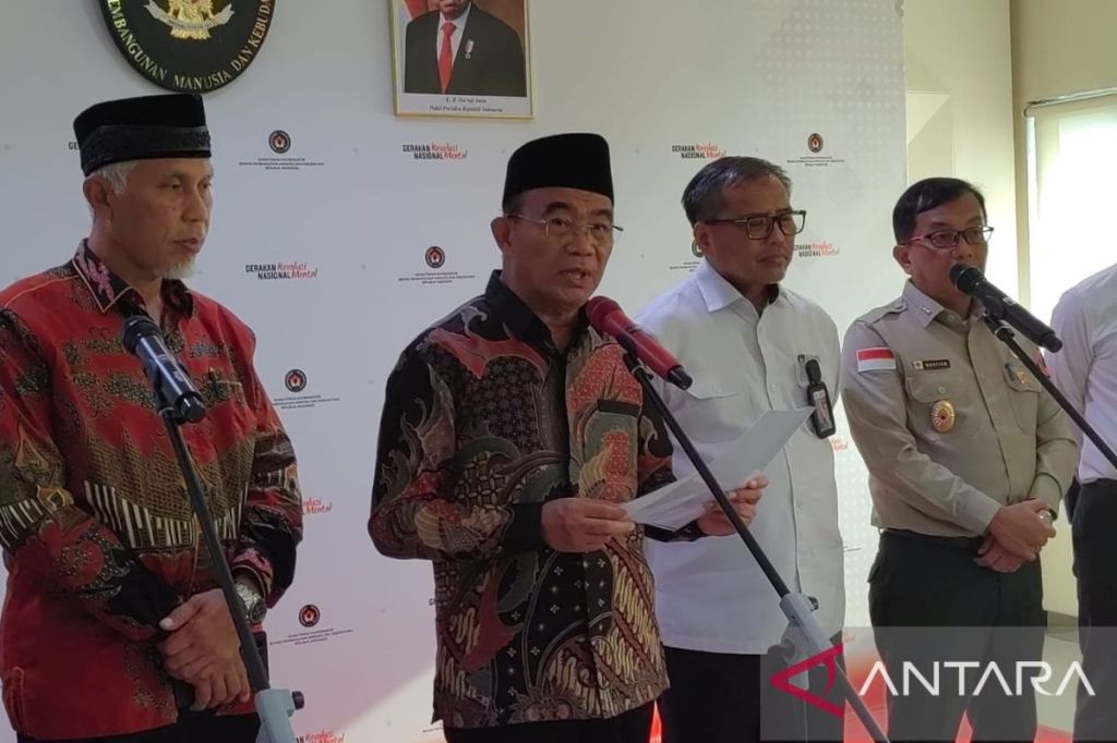 Pemerintah pindahkan 300 KK korban erupsi Gunung Ruang,&nbsp;Sulut