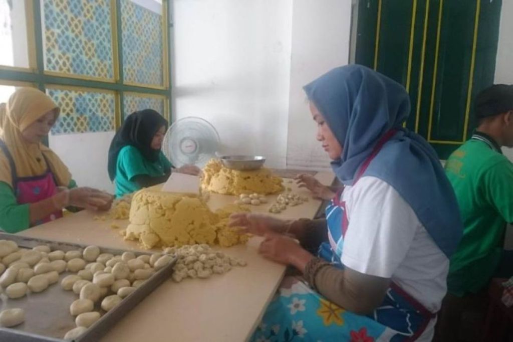 Bakpia Jogkem sediakan “open kitchen” bagi&nbsp;konsumen