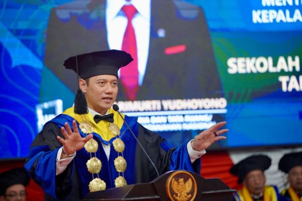 Wisuda 70 taruna STPN, AHY: Jangan pernah berhenti&nbsp;belajar